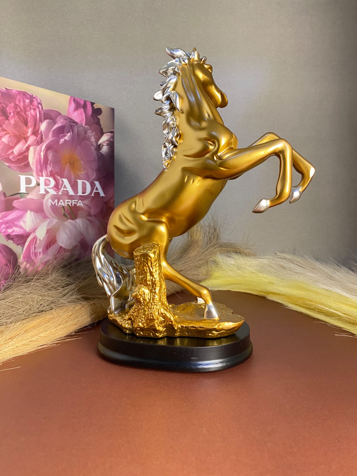 Premium Horse Statue